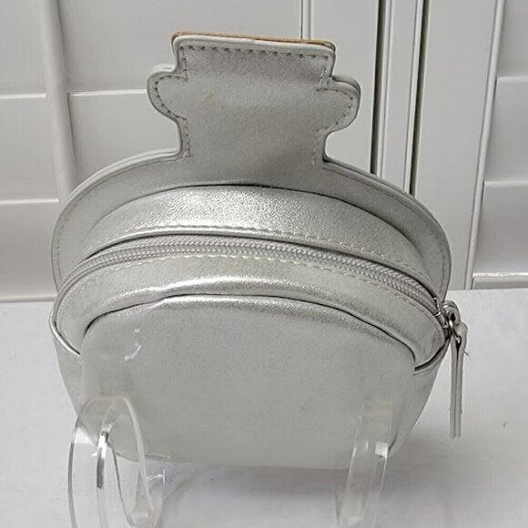 Faith Trust and Pixie Dust - Adorable Disney Cosmetic Case - Picture 4 of 10